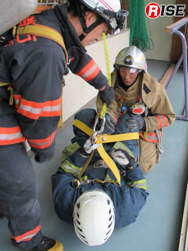 要救助者の苦痛緩和装備として現在ではおなじみの430縛帯。